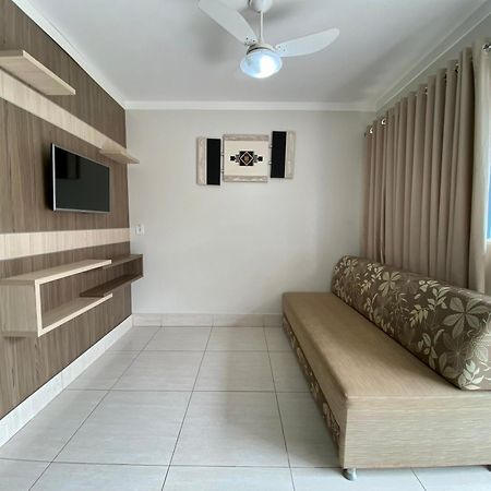 Di Roma Lacqua Caldas Novas Park 24H, Com Roupas De Cama E Banho Eksteriør billede