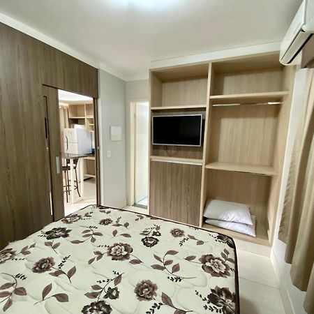 Di Roma Lacqua Caldas Novas Park 24H, Com Roupas De Cama E Banho Eksteriør billede
